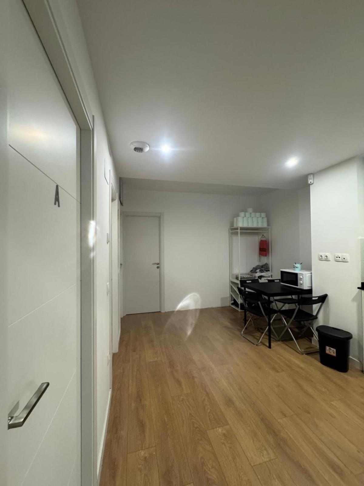 Mars Suites Porras Madrid Esterno foto