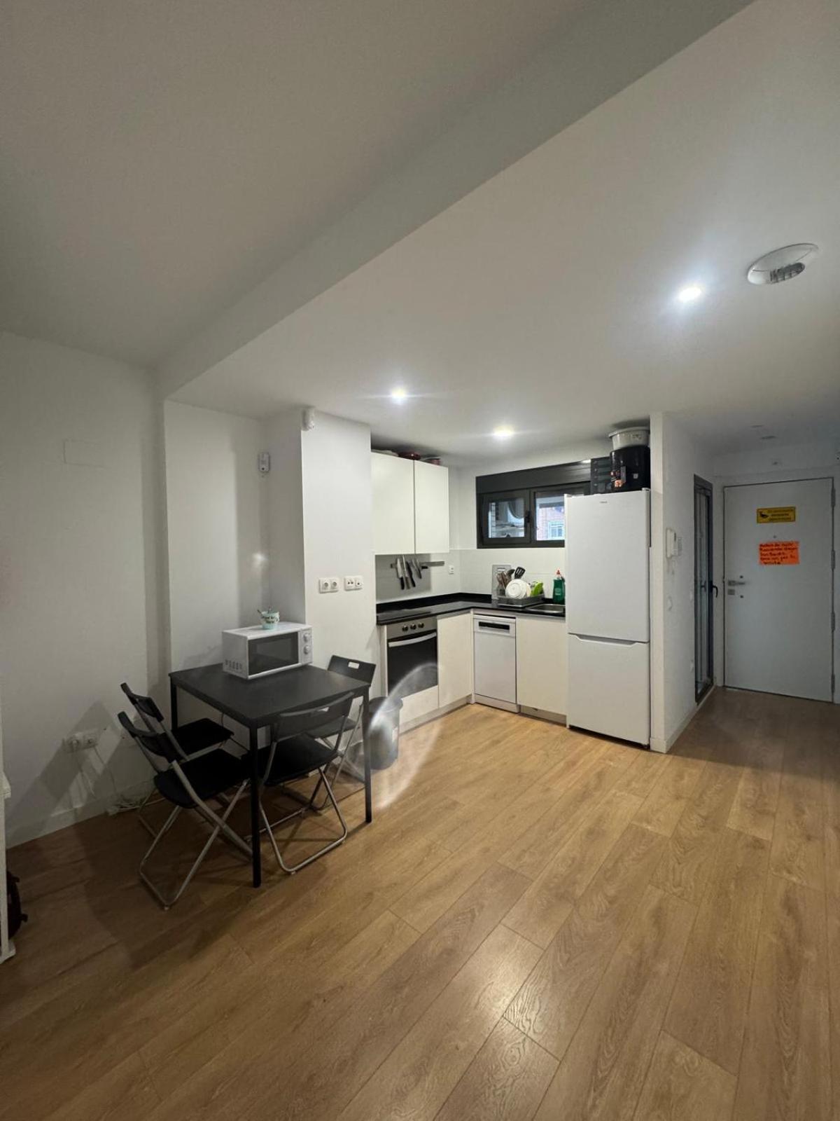 Mars Suites Porras Madrid Esterno foto